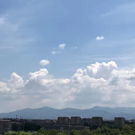 Apartment Kamchu With Terrace Near Metro Con Vista